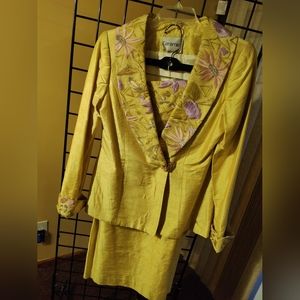 2 piece skirt set elegant for any function